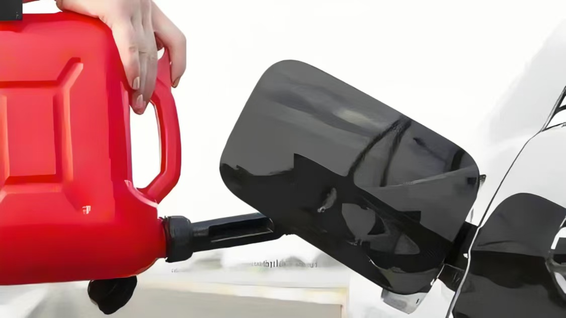 1735952682933662.jpg 送油8.jpg